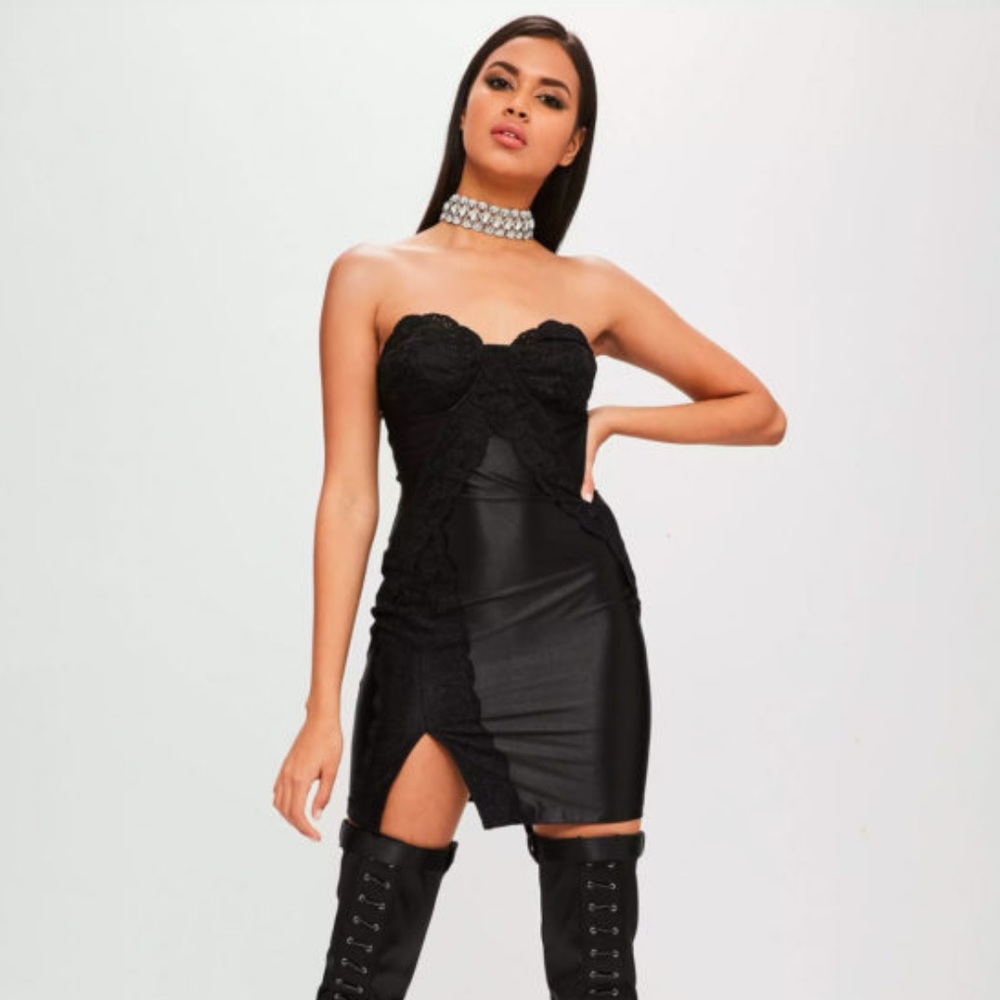 BNWT Missguided x Carli Bybel Lace Side Split strapless mini dress